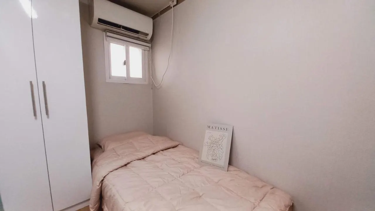 Haechi Stay Guesthouse - For Foreigners Only Soul 0*,