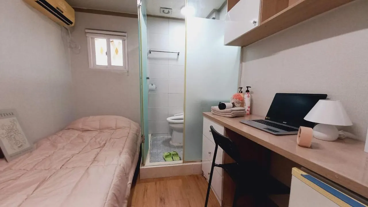 Haechi Stay Guesthouse - For Foreigners Only Seoul